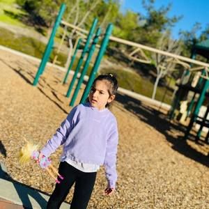 Meet your Posher, Fatima